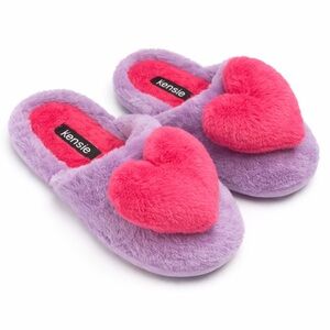 Kensie Fuzzy Slippers - Pink & Lavender Soft Indoor Shoes - Size: 6/7 - NWOT
